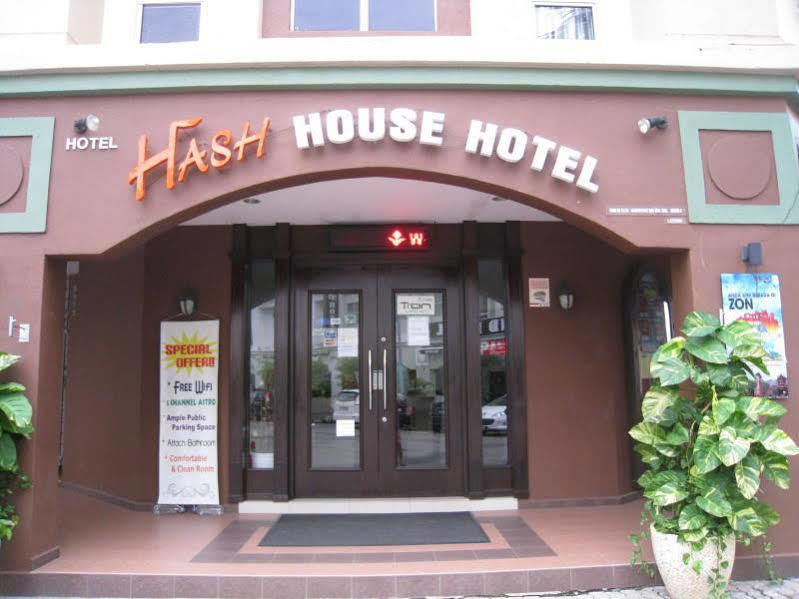 Oyo 1192 Hash House Hotel Malacca Luaran gambar